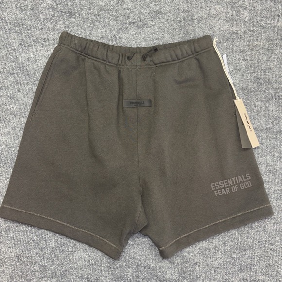 Fear of God 'Essentials' Sweat Shorts - Off Black Size M